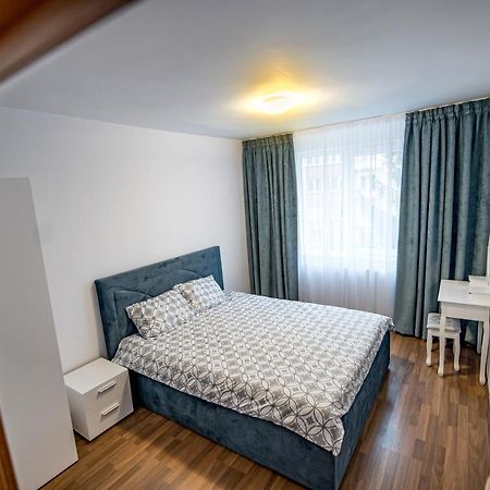 Apartament 3 Camere Royal Μπρασόβ Εξωτερικό φωτογραφία