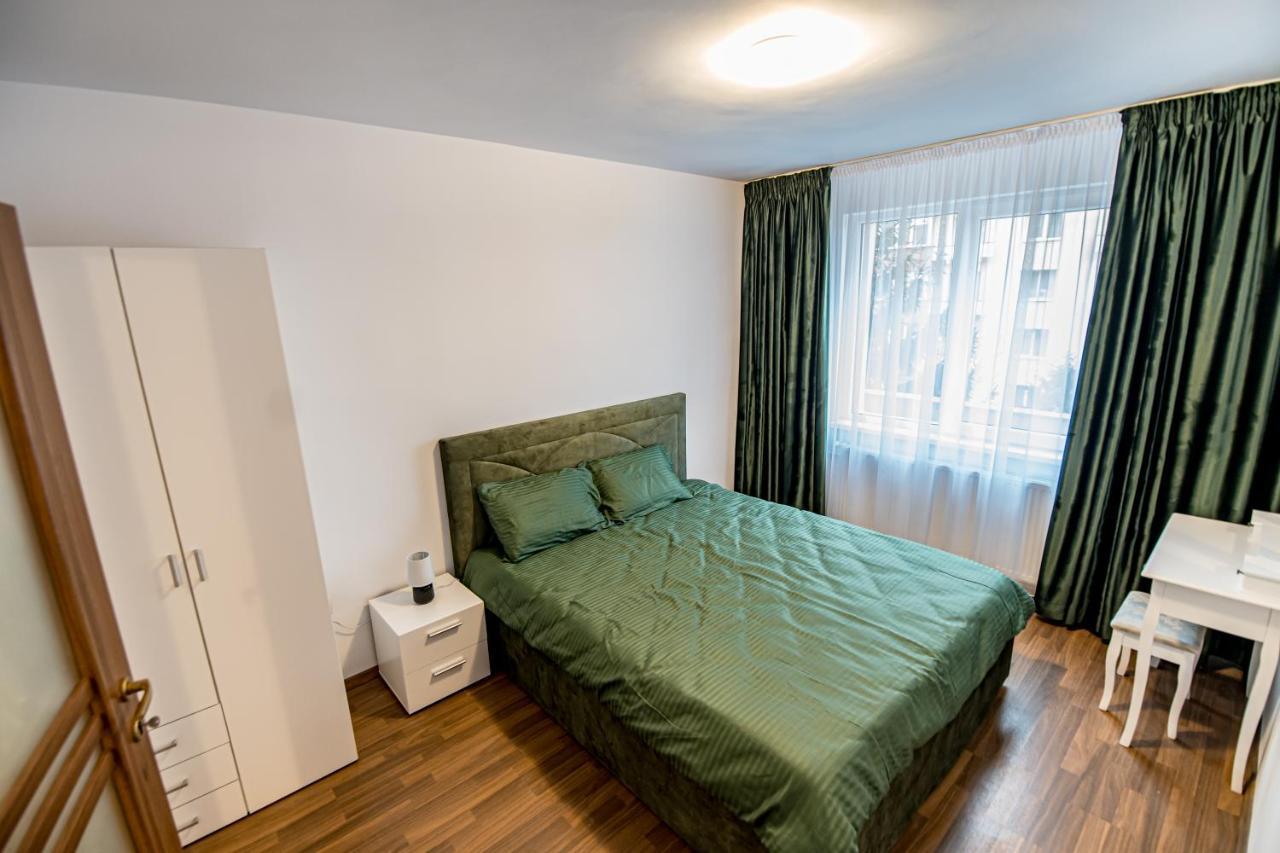 Apartament 3 Camere Royal Μπρασόβ Εξωτερικό φωτογραφία